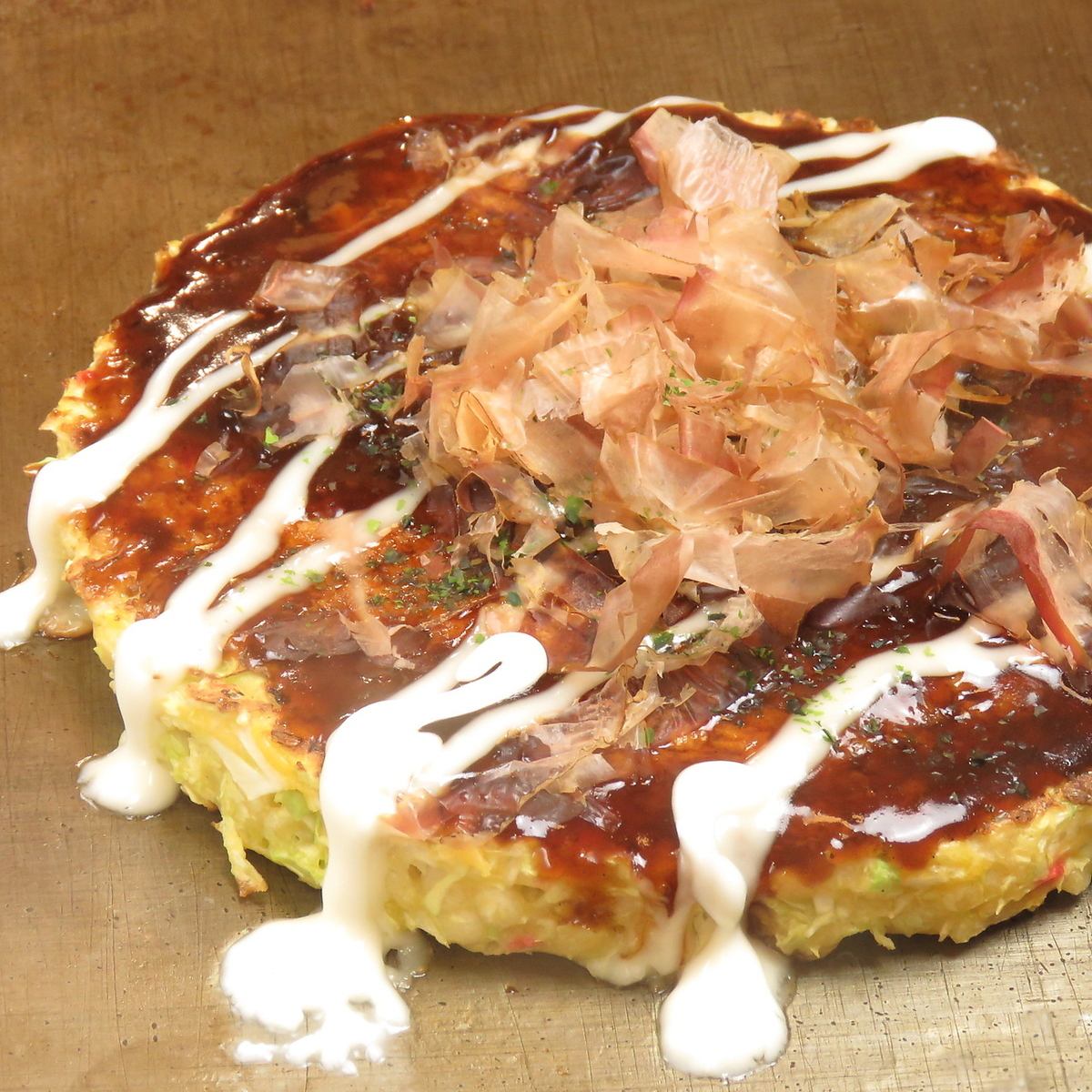 [Panjo 4樓]品嚐美味的okonomiyaki，炒麵和單點菜餚◎