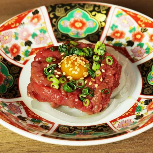 Sakura beef tartare