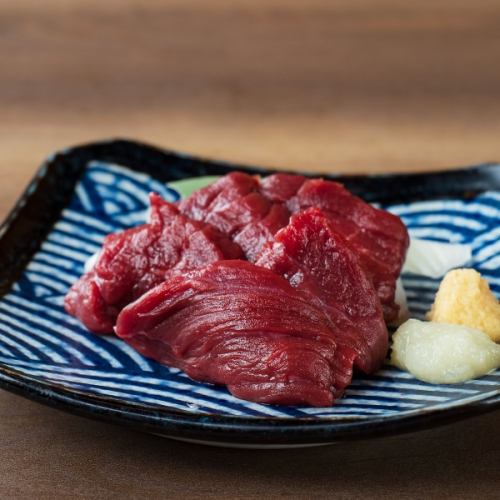 Horse sashimi lean meat