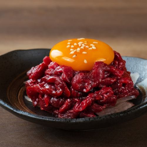 Cherry meat tartare