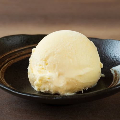 Vanilla Icecream