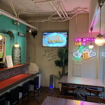 歓迎会や送別会、サークル飲みや同窓会等など、大人数様での大型宴会も大歓迎です！8名様～15名様までOKなので、まずはお気軽にご相談くださいませ♪詳細はお電話にてお問合せ下さい◎