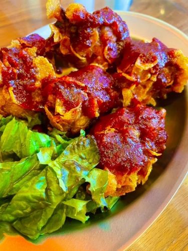 ヤンニョムチキンをはじめとした定番料理を豊富にご用意