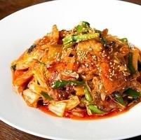 【平日2H週末3H飲み放題生ビール付】定番人気メニューを揃えた全7品！定番コース3,500円(税込)