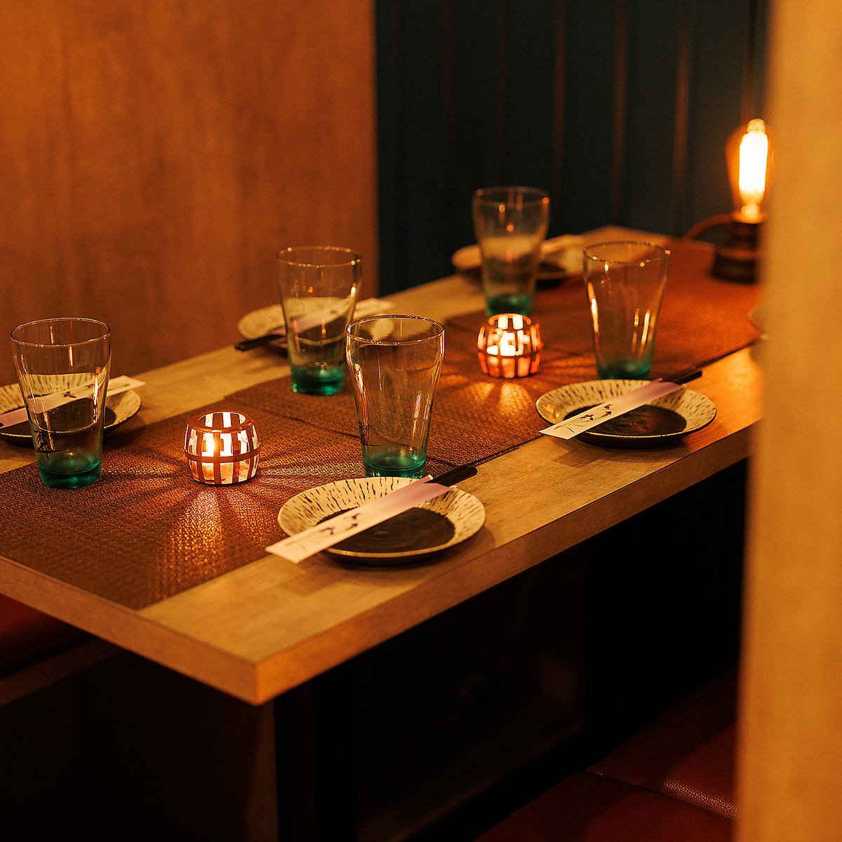 【個室デート】二人だけのお洒落な空間♪食べ飲み放題コースも◎