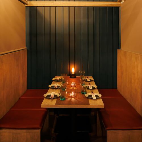 各種宴会は落ち着いた雰囲気でご案内出来る当店で♪ランチタイム~深夜営業もしてますのでお気軽にご予約を★貸切予約も受付中♪団体様限定!!幹事様無料のクーポンもございますのでお早目にご予約を♪≪新宿 居酒屋 宴会 貸切 合コン◎≫