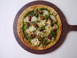 Green Pizza Margherita