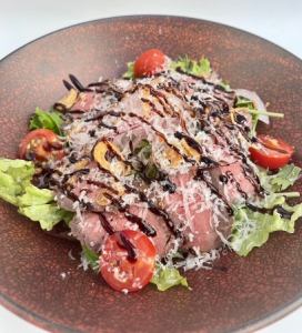 Bizen Black Roasted Beef Salad