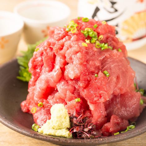 Directly from Toyosu! The drop in the famous tuna is an exceptional 100 yen ★