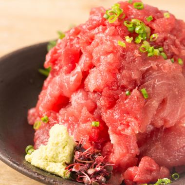 【まぐろんち逸品揃いコース】『名物マグロの中落ち』や『ド迫力!鮪のカマ焼き』2H飲放付 全9品