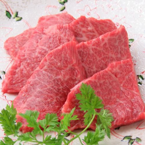Various types of red beef yakiniku