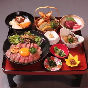 赤牛蓋飯套餐