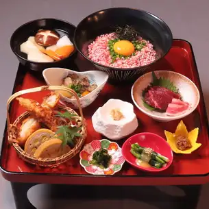 馬肉托羅蓋飯套餐