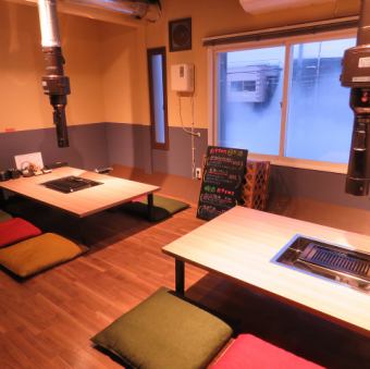 Zashiki座位在2楼。对于团体使用，它就像一个私人房间。
