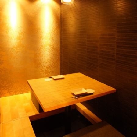 We have prepared the perfect space for couples' dates and anniversaries.Couple seats that can accommodate up to 2 people are popular seats.Please use it for meals with good friends.In addition to seafood dishes, we also serve grilled meat dishes.Please use it according to your needs!