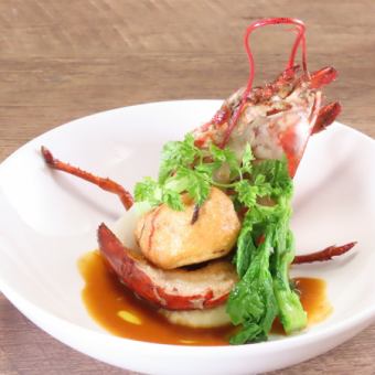 Roasted lobster with bouillabaisse sauce