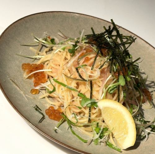 Japanese-style spaghetti with mentaiko and salmon roe