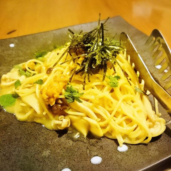 성게와 버섯의 일본식 파스타