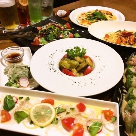 [7 dishes] 2 hours all-you-can-drink *100 types [4,000 JPY (incl. tax)] Use coupons for 2.5 hours!