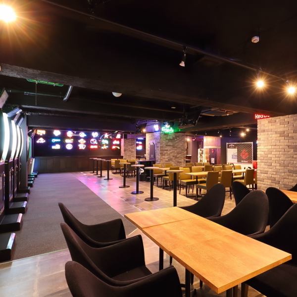 It's possible to sit comfortably and have a meal ☆ OK for small to large groups! It can be reserved for 40 to 150 people, so it is recommended for various parties such as welcome and farewell parties, class reunions, wedding receptions, and other parties!