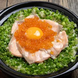 陶罐鮭魚佐鮭魚籽飯（一人份）