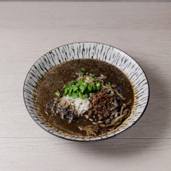 Black sesame tantan noodles