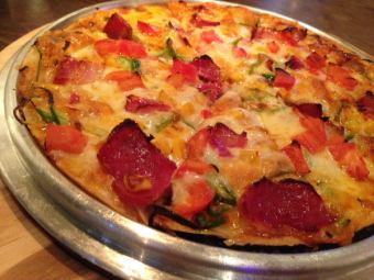 Garlic Pizza, Kimchi Pizza, Seafood Pizza, Genova Sauce Pizza