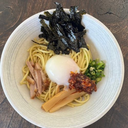 [Eatable Tiger Prawns and Chili Oil Soba]