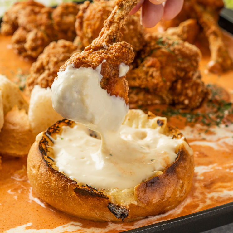 SNSで話題のパネチキンが豊橋初上陸!!チーズとお肉の相性抜群♪