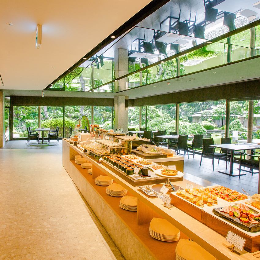 豪華飯店自助午餐…◎甜點和原創日式菜單◎