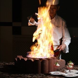 ディナー【Christmas Buffet 今年もサンタがやってくる!!】12/19～12/25まで開催!!