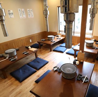 The room of the second floor can be rented for a maximum of 18 people ♪ Seasonal banquets and farewell reception meetings, gatherings of relatives and petit alumni societies, as well as a zonkaku, so Mama Friendship, It is recommended for any scene ♪