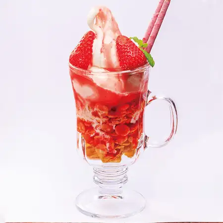 ストロベリーパフェ