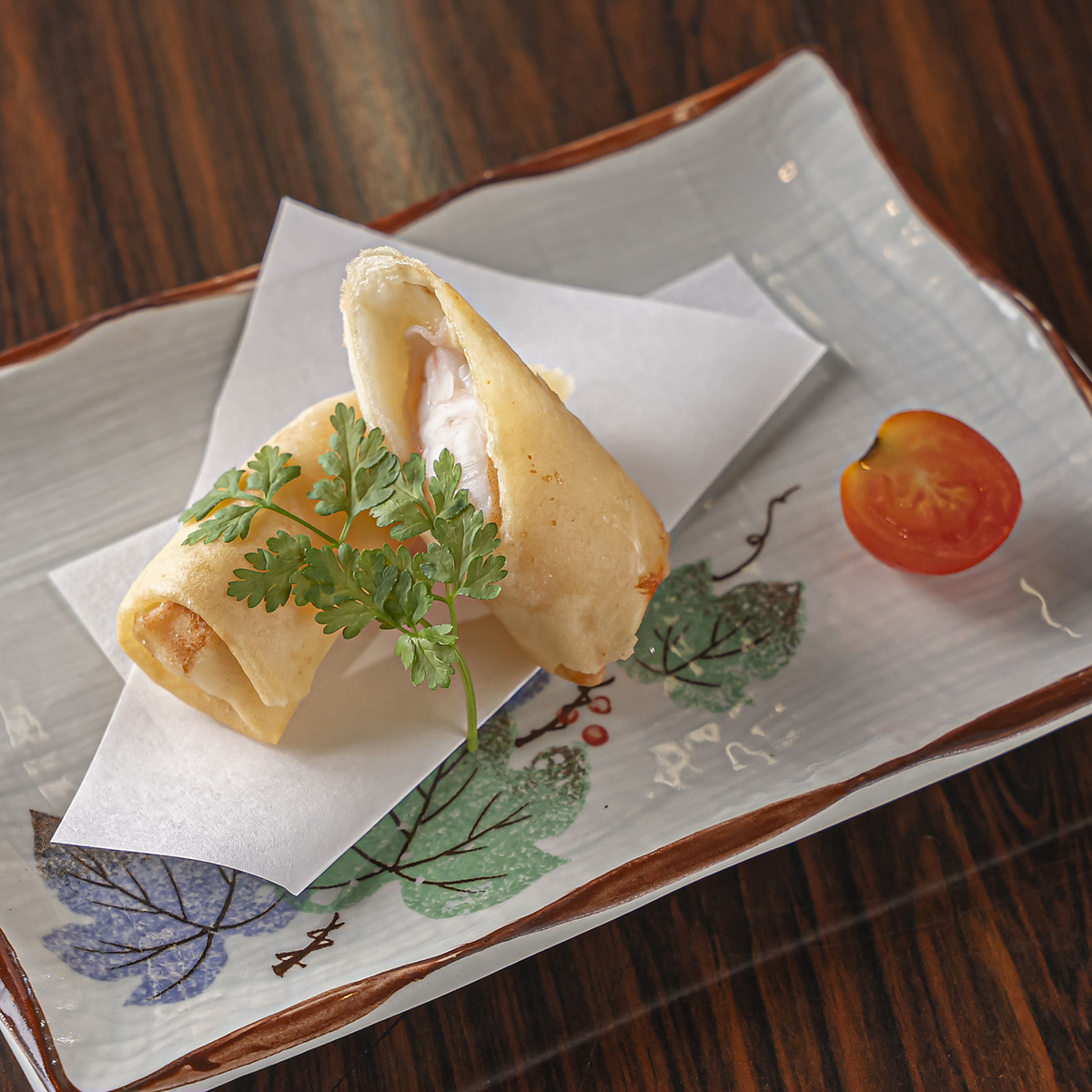 大人の隠れ家で味わう、こだわりの料理
