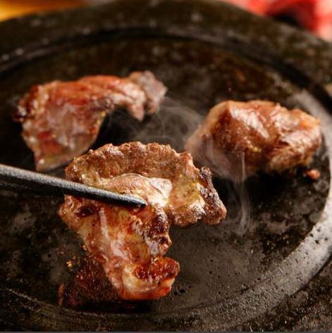 名物！馬肉の溶岩焼き！