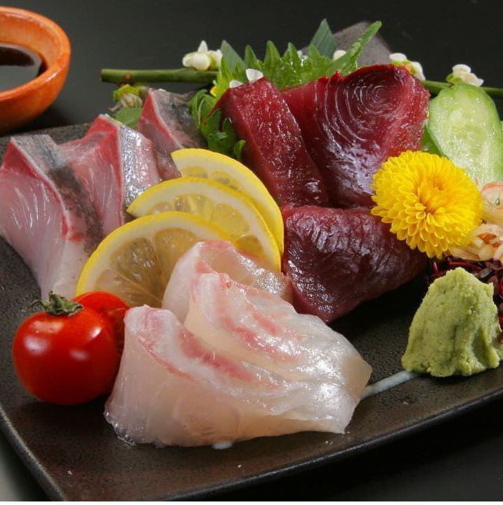 当店では和歌山県の新鮮な魚介を楽しめます！