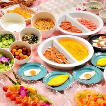 朝食バイキング