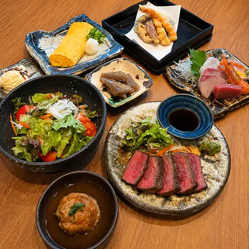 【2時間飲放付】迷ったらコレ！当店名物天ぷらと旬の鮮魚や炭焼き料理が食べられる名物コース6,600円(税込)