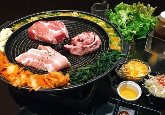 [KOREAN-BBQ course] 1980 yen♪ ● All-you-can-drink soft drinks + 800 yen ● All-you-can-drink alcohol + 1500 yen