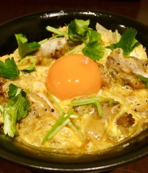 [Friday lunch only] Charcoal-grilled chicken oyakodon