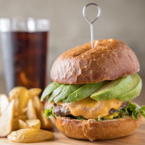 种类繁多的汉堡!从经典款到独特款,应有尽有