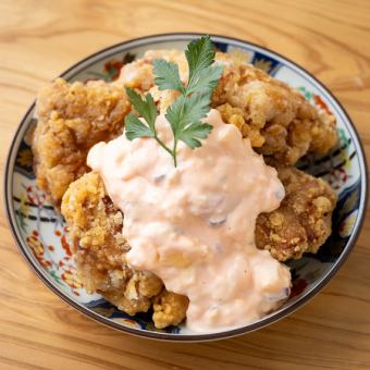 「あらた」なるピンクのタルタル！？鶏南蛮4個