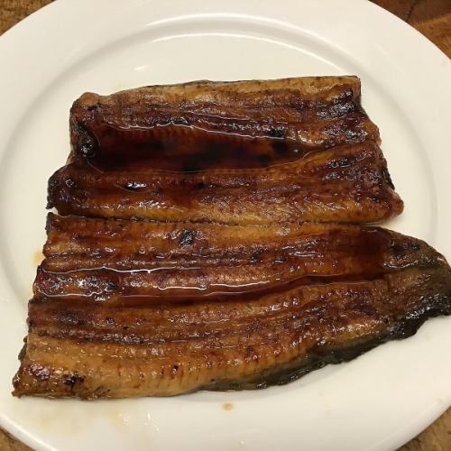 Grilled eel with plum