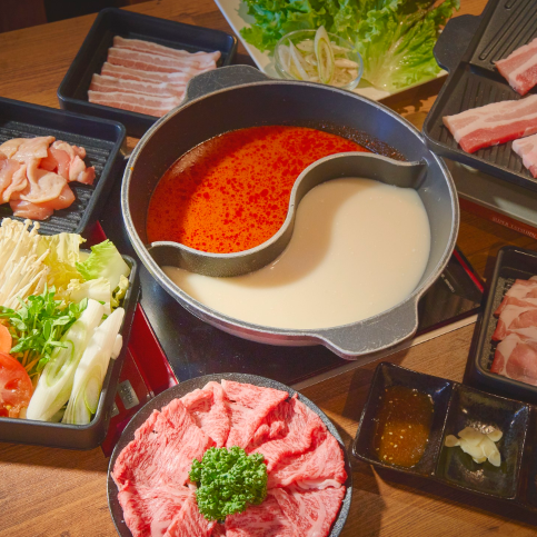 【연회에 추천!】3종류의 고기를 즐길 수 있다☆당점 강추 코스 「돼지의 화 코스」3828엔(부가세 포함)