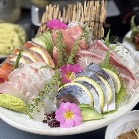刺身四点盛り合わせ