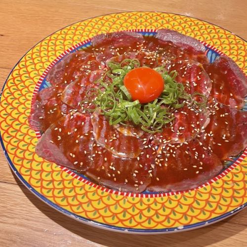 ●ちがさき牛の炙りユッケ●