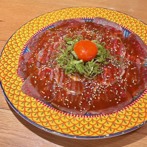 ●ちがさき牛の炙りユッケ