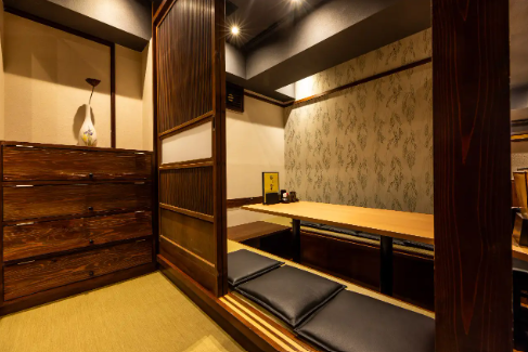 We also have private rooms with sunken kotatsu tables available for groups of 5 to 12 people.