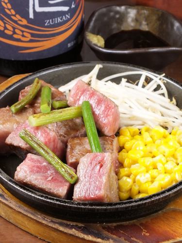 Best Yonezawa beef sirloin steak (150g)