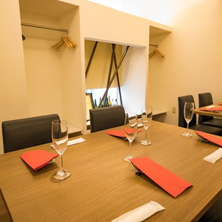 【2026年1月～】９０分ラストオーダー制飲み放題付き＆前菜9種と楽しむ炭火焼き体験コース